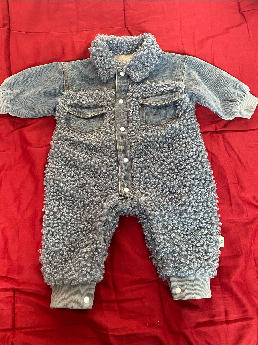 Stylish Winter Onsie with Fleece Lining - S 9-12 Months